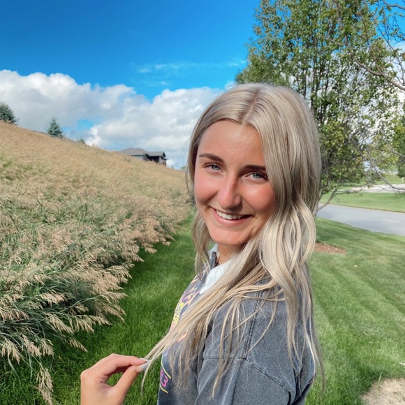 Meet your Posher, Kalea - Picture 1 of 1